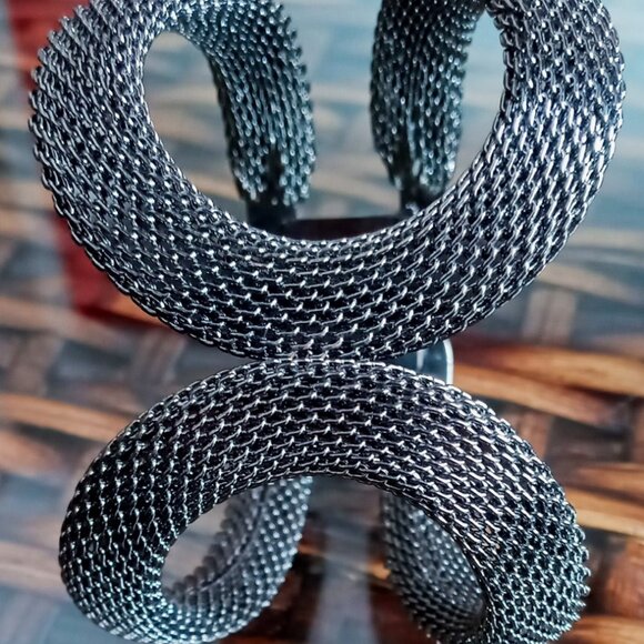 Chunky Alloy Steel Gun Metal Mesh Cuff Infinity Statement Hinge Bracelet - Picture 10 of 10